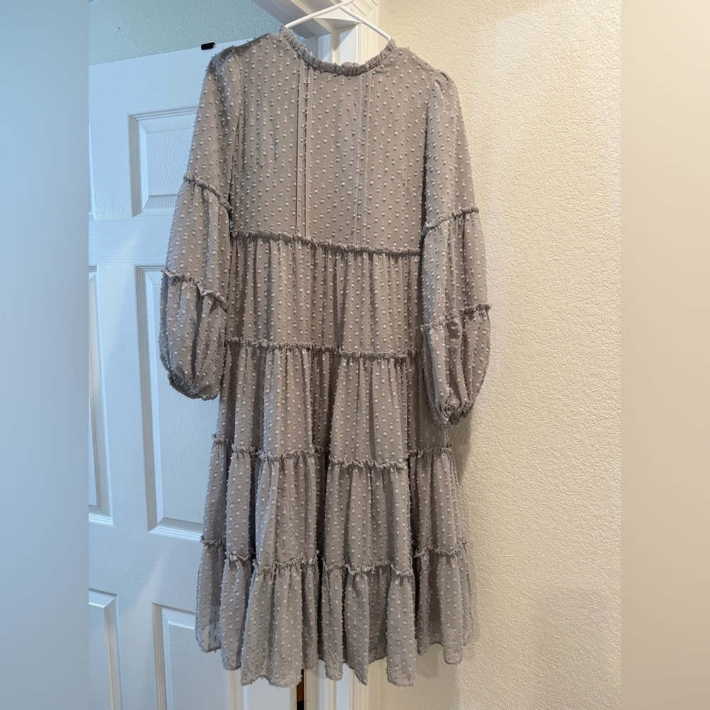 Dainty Jewells Gray Tiered Long Sleeve Dress Midi XS